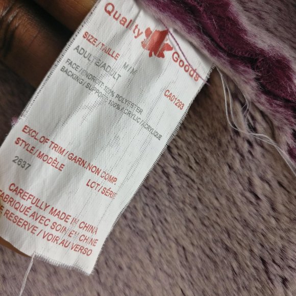 Northern Lifestyles Canadian brand Sherpa Vest Sherpa jacket, Penny Lane fauxfur - Picture 10 of 12